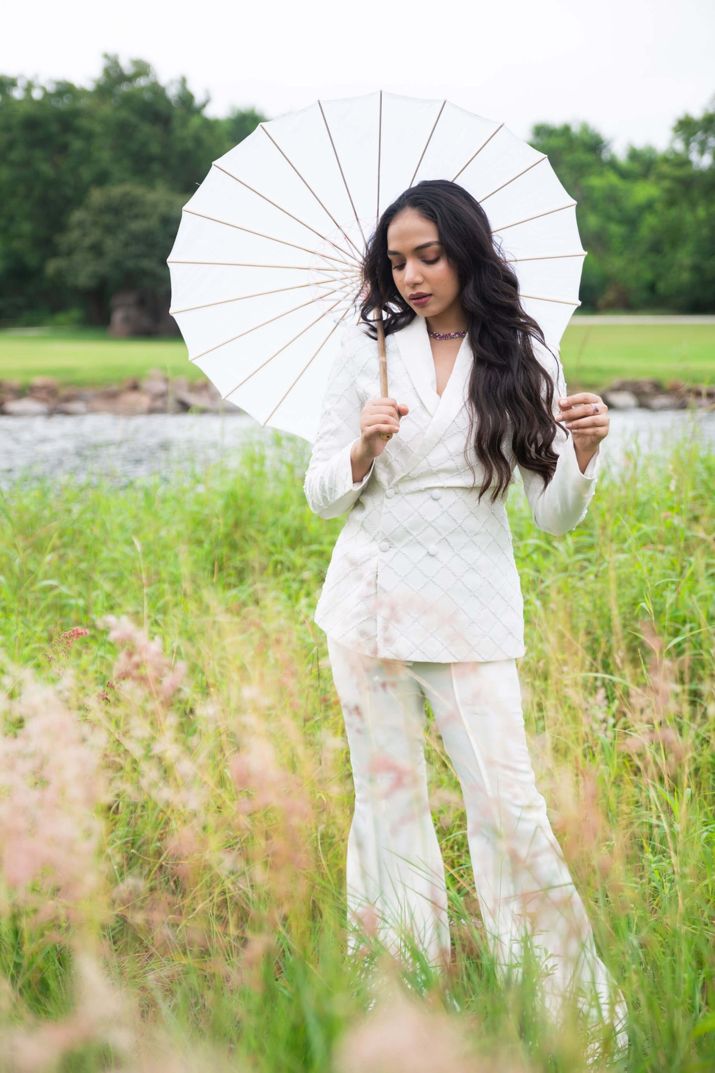 Vows in White